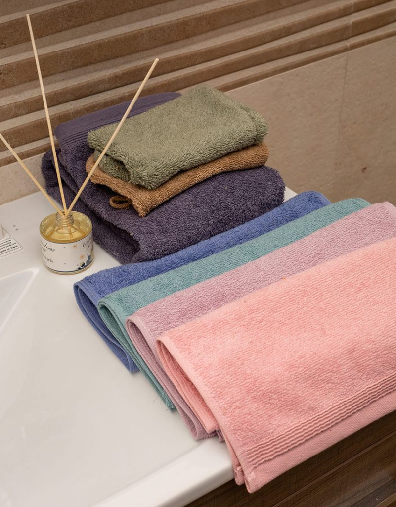 Μονόχρωμες πετσέτες Every Day