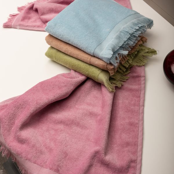 Πετσέτα με κρόσσι