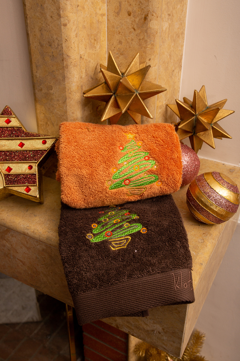 Σετ πετσέτες χριστουγεννιάτικο δεντράκι